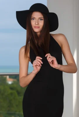 Kira Zen – Voliana (99 รูป)