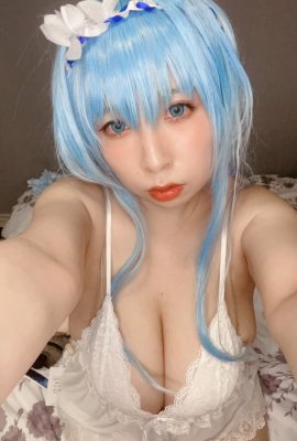 Bilibiliscosplay – เทพีแห่งชัยชนะ Helm