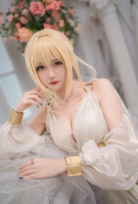 Futuaner Ikaros – Mathul Nero (9 รูป)