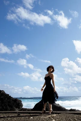 (Riko Nagaoka) ดวงตาที่มีเสน่ห์ทำให้ผู้คนหลงใหลและหน้าอกที่สวยงามกำลังจะปรากฏขึ้น (25 รูป)