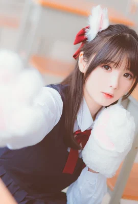Frost Moon Shimo – No.034 สาวน่ารัก (17 รูป)