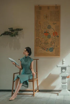 ความงามออนไลน์ Nnian Sea Flower ธีมเซ็กซี่สไตล์โบราณ Cheongsam เปิดเผยชุดชั้นในสีขาวพร้อมถุงน่องผ้าไหมสีดำแสดงภาพการล่อลวงร่างกายที่สมบูรณ์แบบ 80p