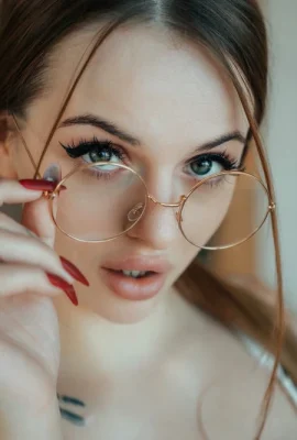 [สาวฆ่าตัวตาย] 28 พฤษภาคม 2025 – Katy Milligan – รูปลักษณ์ที่น่าทึ่งของฉัน[ 59p ]