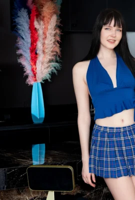 Amelia Riven – Blue Plaid (102 รูป)