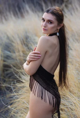 Monika May – Wild Allure (109 รูป)