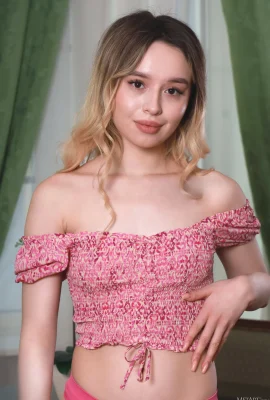 Mia Lamb – นำเสนอ (92 รูป)
