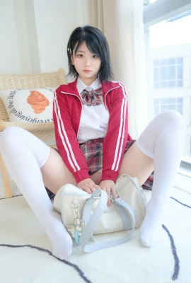 Xiao Feng “เครื่องแบบสาวน่ารัก” (100 รูป)
