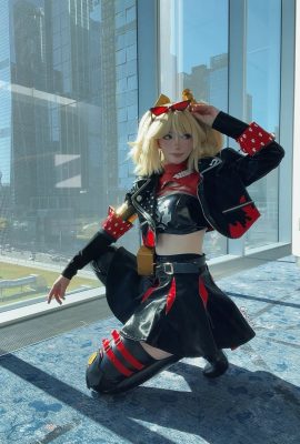 Celebi Cosplay – Burna